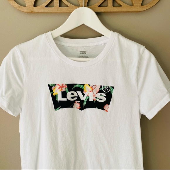 Levi's Short Sleeve Tee Shirt White Sz Small - Picture 2 of 9